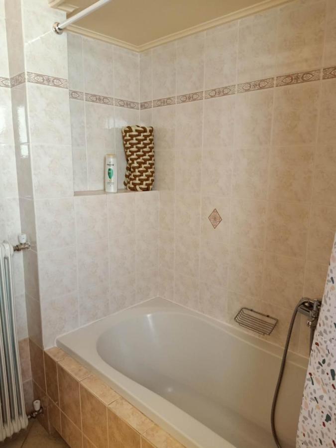 Big Apt 3Bed 3Bath 10 Min Walk Acropolis Athen Exterior foto